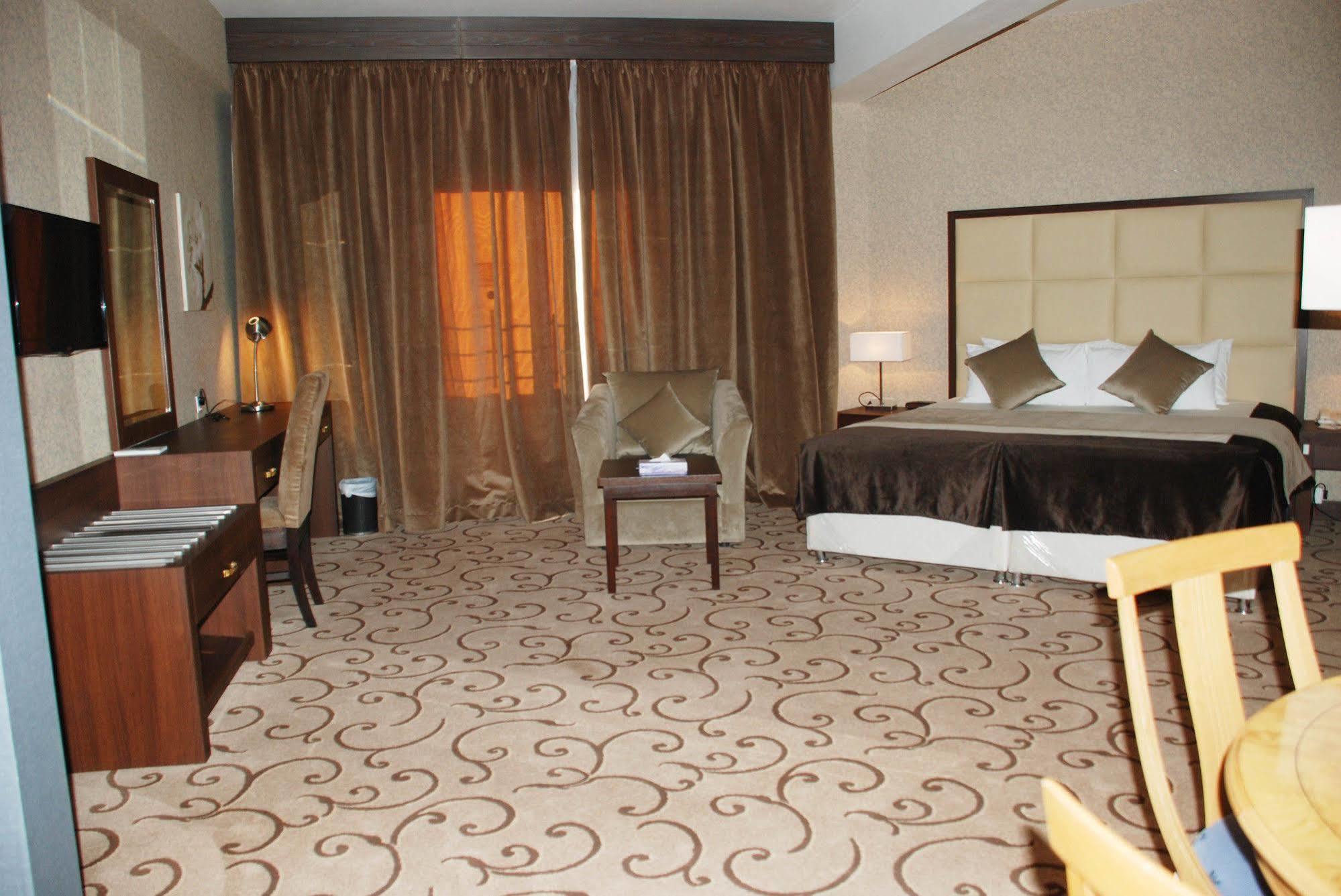 Al Rabea Hotel Nadżran Zewnętrze zdjęcie